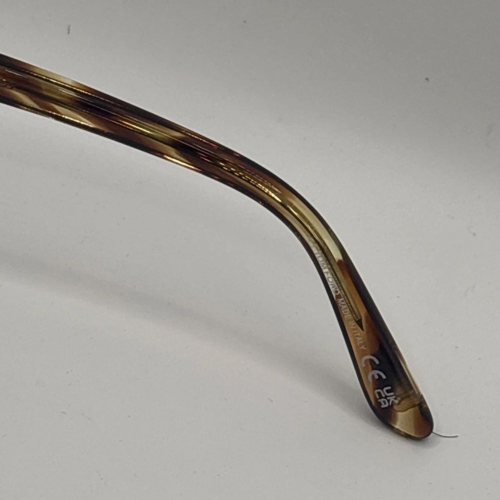 Tom Ford Tortoise Shell Cat-Eye Glasses - Picture 5 of 9
